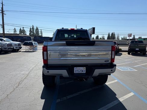 Used 2022 Ford F350 Limited w/ FX4 Off-Road Package image 6
