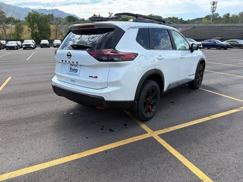 New 2026 Nissan Rogue SV AWD/4WD image 3