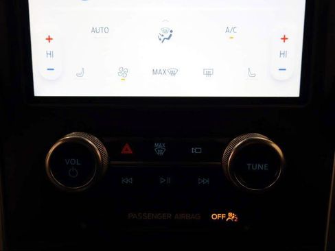 Certified 2024 Ford Edge ST image 20