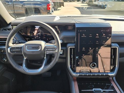 New 2026 GMC Yukon XL Denali image 27