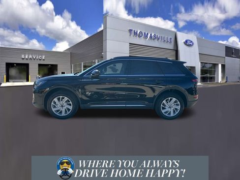 New 2026 Lincoln Corsair Premiere image 5