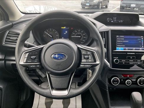 Certified 2023 Subaru Crosstrek 2.0i image 5