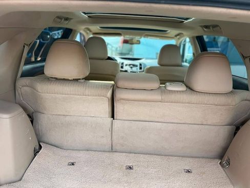 Used 2009 Toyota Venza FWD image 16
