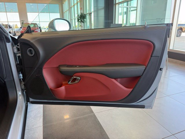 Used 2022 Dodge Challenger SRT Hellcat RWD image 13