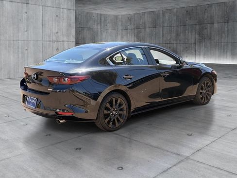 Used 2025 MAZDA MAZDA3 s FWD image 5