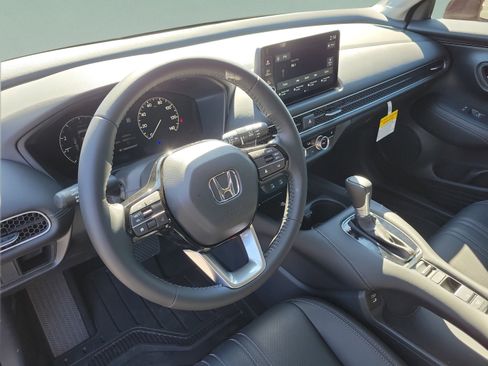 Used 2026 Honda HR-V EX-L image 15