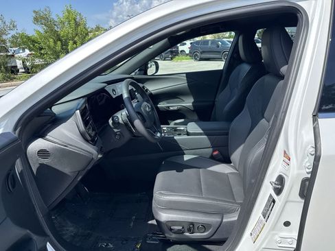Used 2025 Lexus RX 350 FWD w/ Accessory Package (K3) image 23