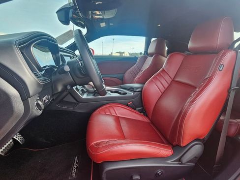 Used 2021 Dodge Challenger SRT Hellcat w/ Plus Package image 16