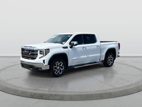 Used 2026 GMC Sierra 1500 SLT w/ SLT Premium Package AWD/4WD image 4
