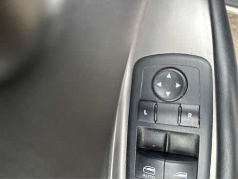 Used 2020 Dodge Journey Crossroad image 38