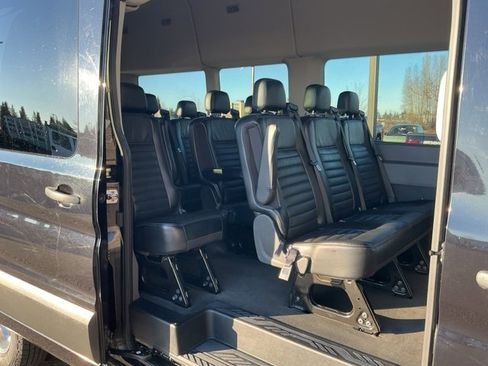 Used 2020 Ford Transit 350 XLT image 9