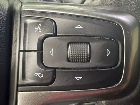 Used 2021 Chevrolet Silverado 1500 RST AWD/4WD image 17