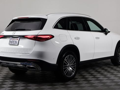 Certified 2026 Mercedes-Benz GLC 300 image 4