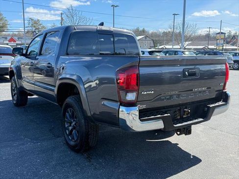 Certified 2023 Toyota Tacoma SR5 image 3