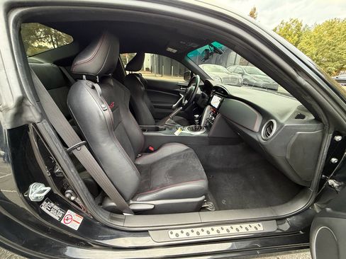 Used 2019 Subaru BRZ Limited w/ Performance Package image 11