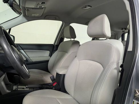 Used 2017 Subaru Forester 2.5i w/ Alloy Wheel Package AWD/4WD image 23