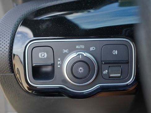 Used 2022 Mercedes-Benz CLA 35 AMG 4MATIC image 20