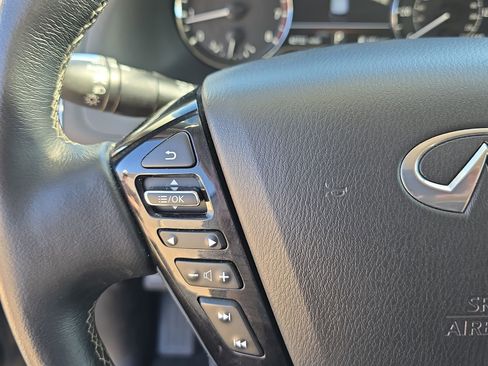 Used 2024 INFINITI QX80 Luxe image 17