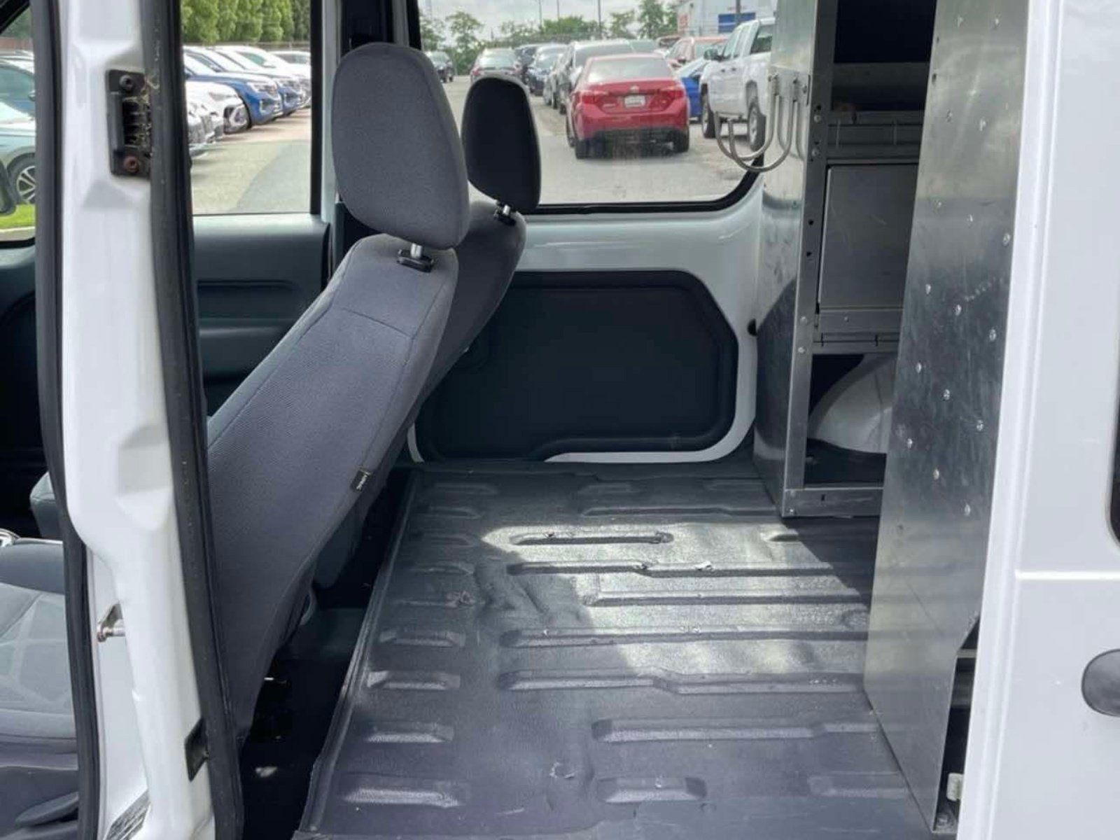 Used 2012 Ford Transit Connect XLT FWD image 3