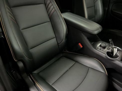 Certified 2024 GMC Terrain AT4 w/ Tech Package AWD/4WD image 28