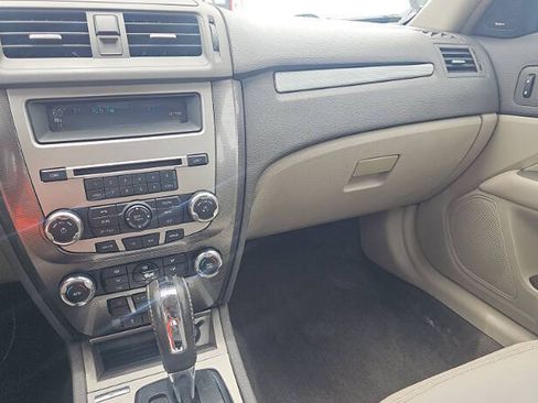Used 2010 Ford Fusion SEL FWD image 9