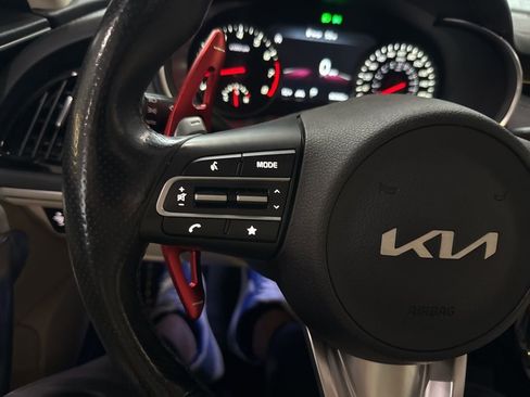 Used 2022 Kia Stinger GT2 image 33