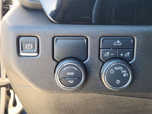 Certified 2022 Chevrolet Silverado 1500 LT image 22