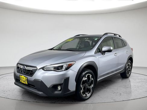 Used 2023 Subaru Crosstrek 2.5i Limited w/ Moonroof Package AWD/4WD image 1
