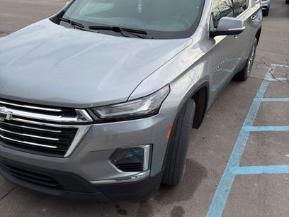Used 2024 Chevrolet Traverse LT