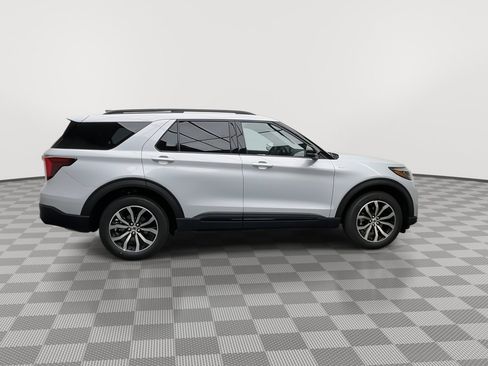 New 2026 Ford Explorer ST-Line AWD/4WD image 44