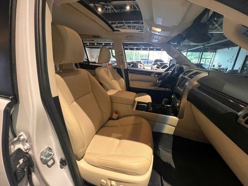 Used 2021 Lexus GX 460 Premium AWD/4WD image 29