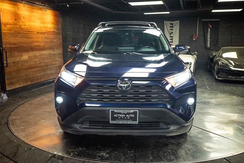 Used 2020 Toyota RAV4 XLE Premium AWD/4WD image 4