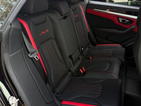 Used 2024 Lamborghini Urus S image 50