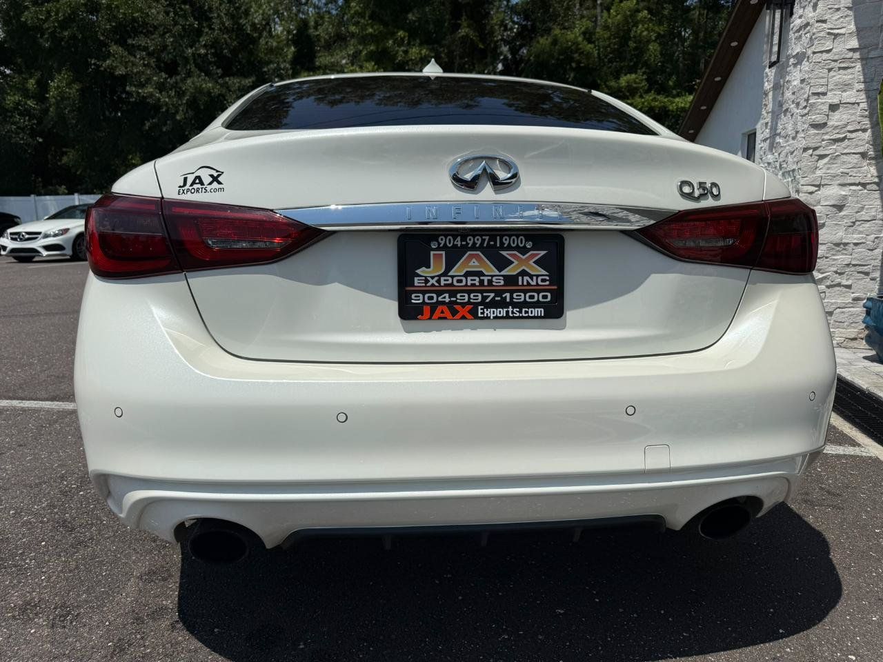 Used 2018 INFINITI Q50 Luxe w/ Sensory Package (Luxe) RWD image 4