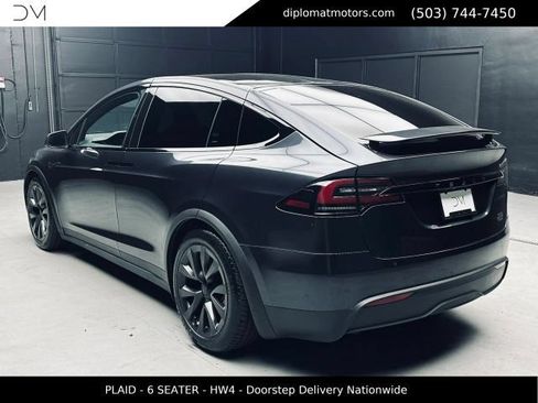 Used 2024 Tesla Model X Plaid AWD/4WD image 4