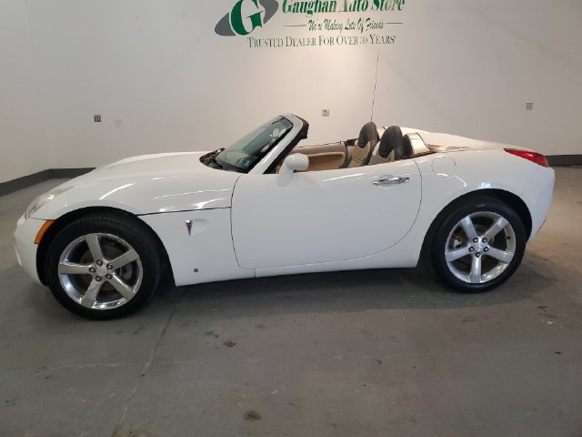 Used 2006 Pontiac Solstice Convertible w/ Premium Package RWD image 2