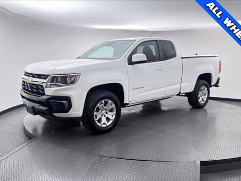 Used 2022 Chevrolet Colorado LT w/ Fleet Safety Package RWD image 2
