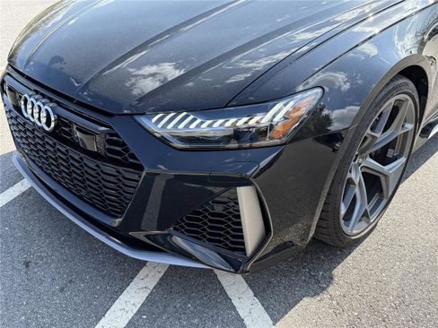 Used 2024 Audi RS 6 performance AWD/4WD image 10