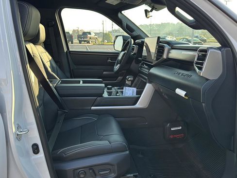 New 2026 Toyota Tundra SR5 AWD/4WD image 10