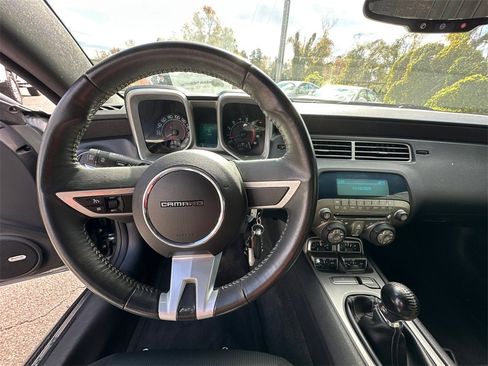 Used 2011 Chevrolet Camaro SS image 20