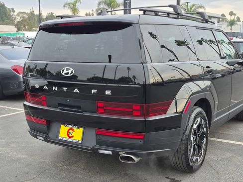 Used 2025 Hyundai Santa Fe SEL image 10