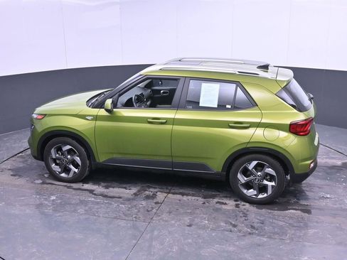 Used 2022 Hyundai Venue SEL image 44