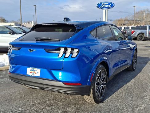 Used 2025 Ford Mustang Mach-E Premium image 6