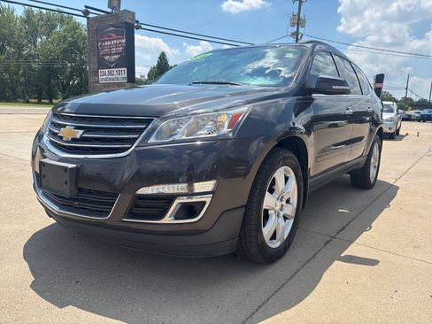 Used 2016 Chevrolet Traverse LT w/ Style and Technology Package AWD/4WD image 1
