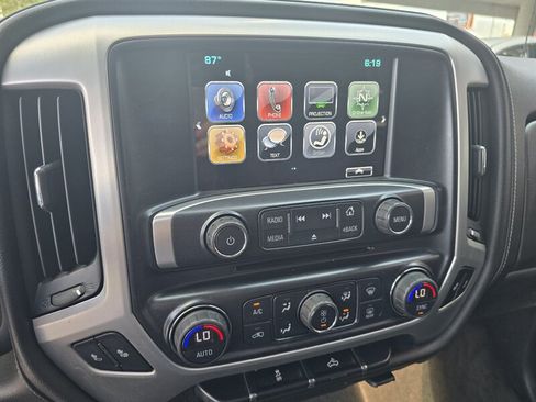 Used 2017 GMC Sierra 1500 SLE w/ SLE Value Package AWD/4WD image 23