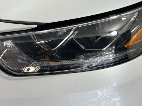 Used 2022 Toyota Highlander Limited AWD/4WD image 12