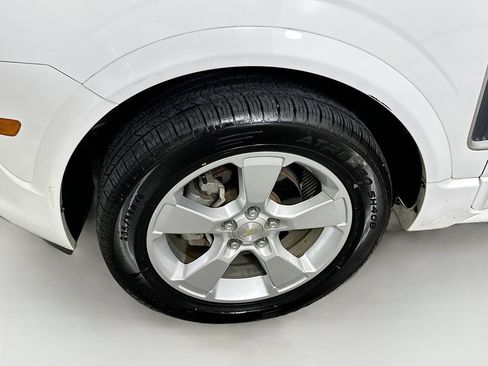Used 2015 Chevrolet Captiva Sport LTZ FWD image 23