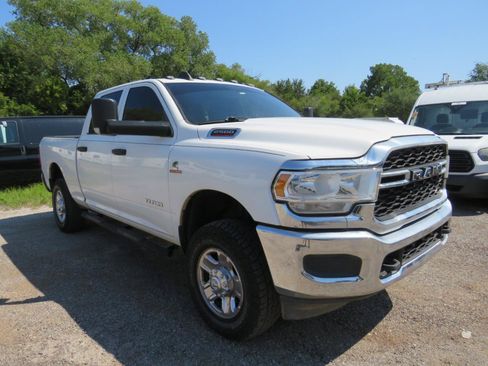 Used 2021 RAM 2500 Tradesman AWD/4WD image 3