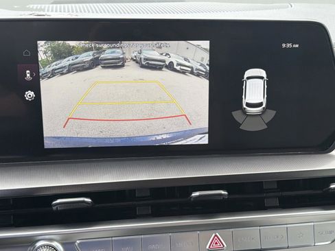 Used 2024 Kia Telluride S FWD image 12