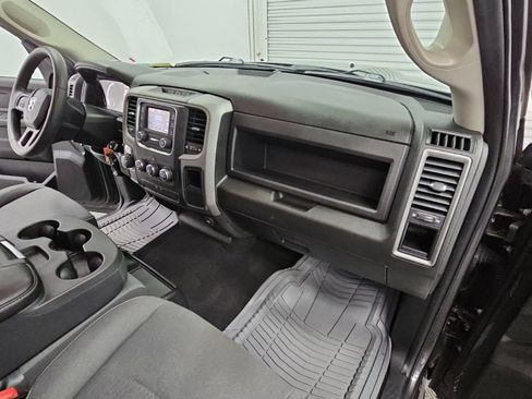 Used 2021 RAM 1500 Tradesman w/ Chrome Plus Package RWD image 33
